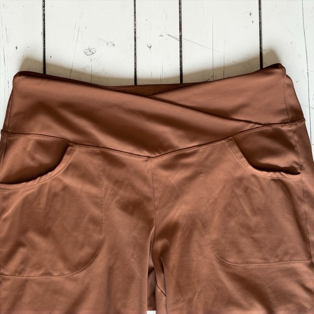 G4Free Black Athletic Capri Pants XL Split Hem Yoga Workout Stretch - Picture 4 of 13
